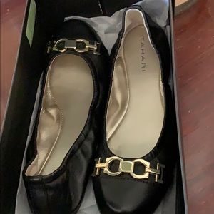 Tahari Shoes